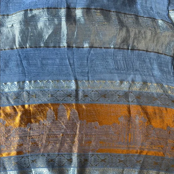 Elegant Blue and Gold Silk Scarf/Wrap - Picture 3 of 3